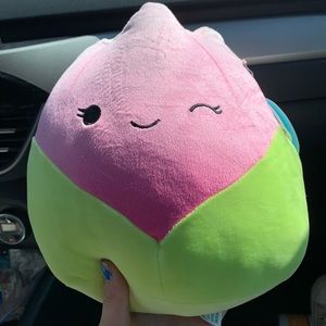 BRIDGIE THE TULIP SQUISHMALLOW NWT